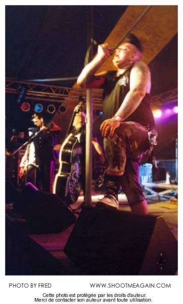 Mad Sin à Ecaussines (Street Live Festival), le 19-09-2004, par Fred — 6 sur 16